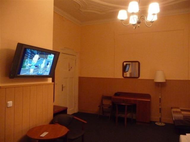 ברלין Hotel-Pension Rheingold Am Kurfuerstendamm מראה חיצוני תמונה